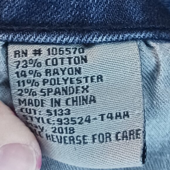 #210 2/$15 - Tractr Blue Jeans Size 6 - Picture 4 of 6